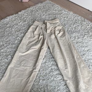 Lioness pants